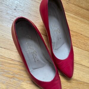 Vintage David Evins Red Women's Heels. Made in Italy